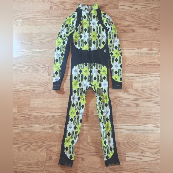 NWOT Free People FP Movement Stars From Mars Long Sleeve Lime Spritz Combo M/L - Picture 1 of 6